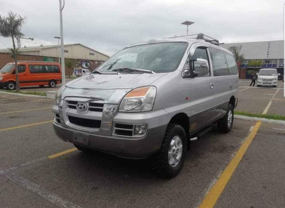 RENT A CAR Travel and visit Madagascar in Madagascar